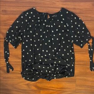 Maurices Black and White Tie Front Short Sleeve Blouse